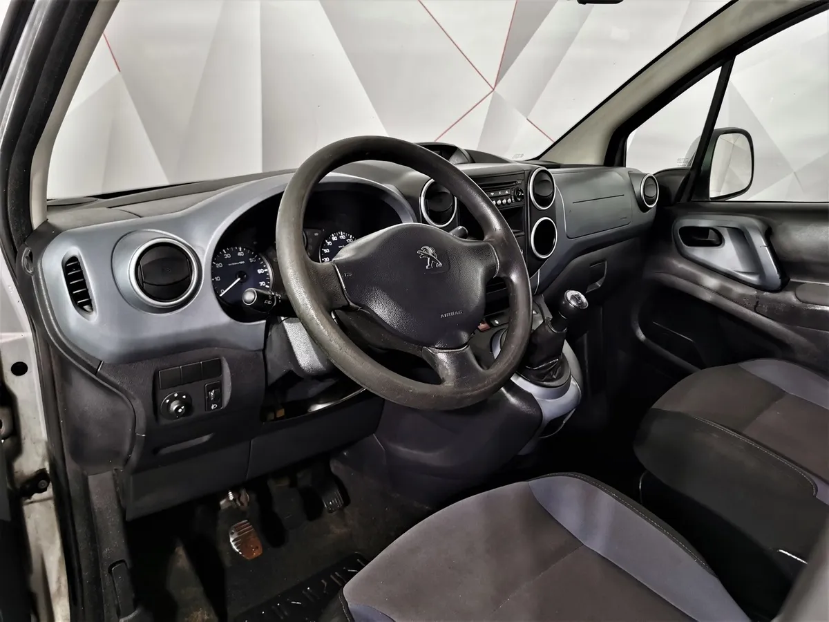 Peugeot Partner 1.6 MT (120 л.с.) Серебристый в АВИЛОН. Слайд №14