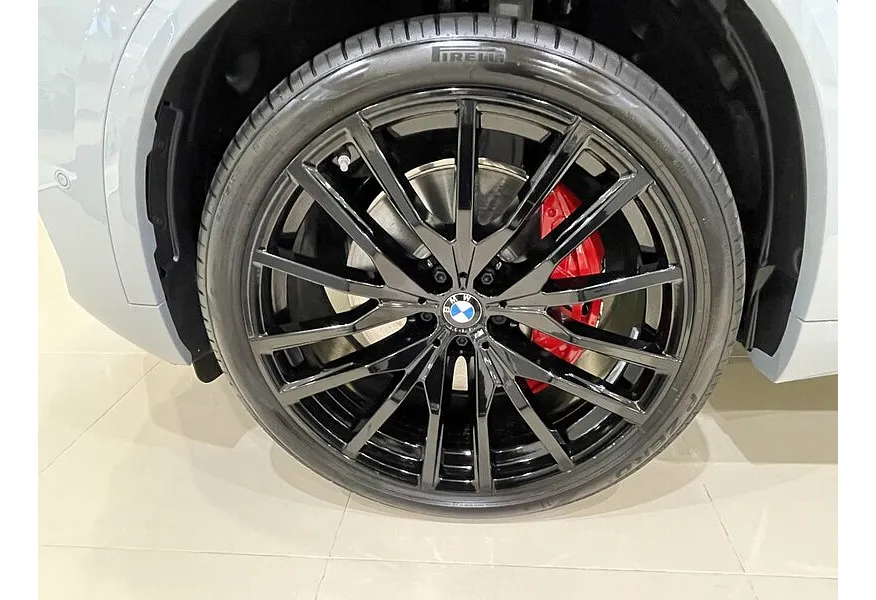 LIVE. Слайд №10