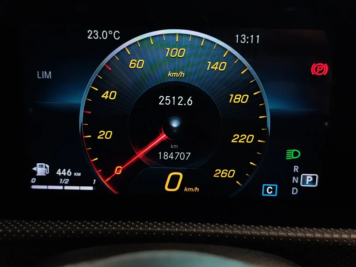 Mercedes-Benz CLA 200 7G-DCT (150 л.с.) Sport Белый в АВИЛОН. Слайд №17