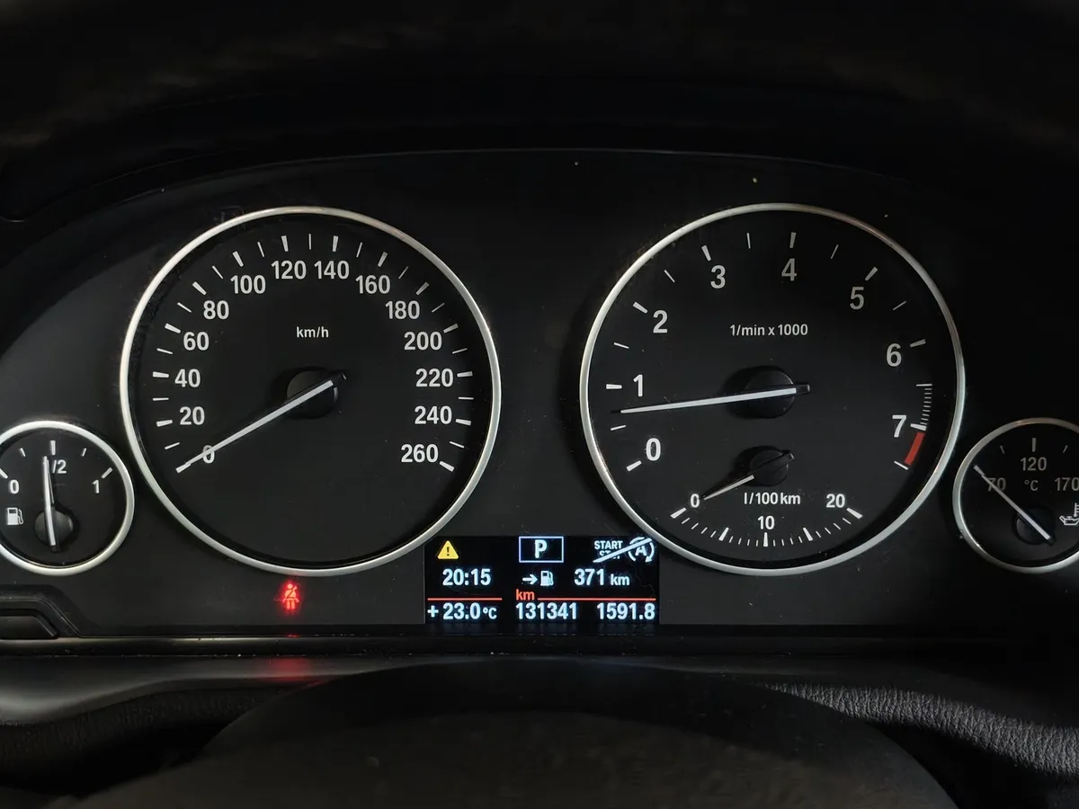 BMW X3 xDrive20i AT (184 л.с.) Base Локальная сборка Красный в АВИЛОН. Слайд №13