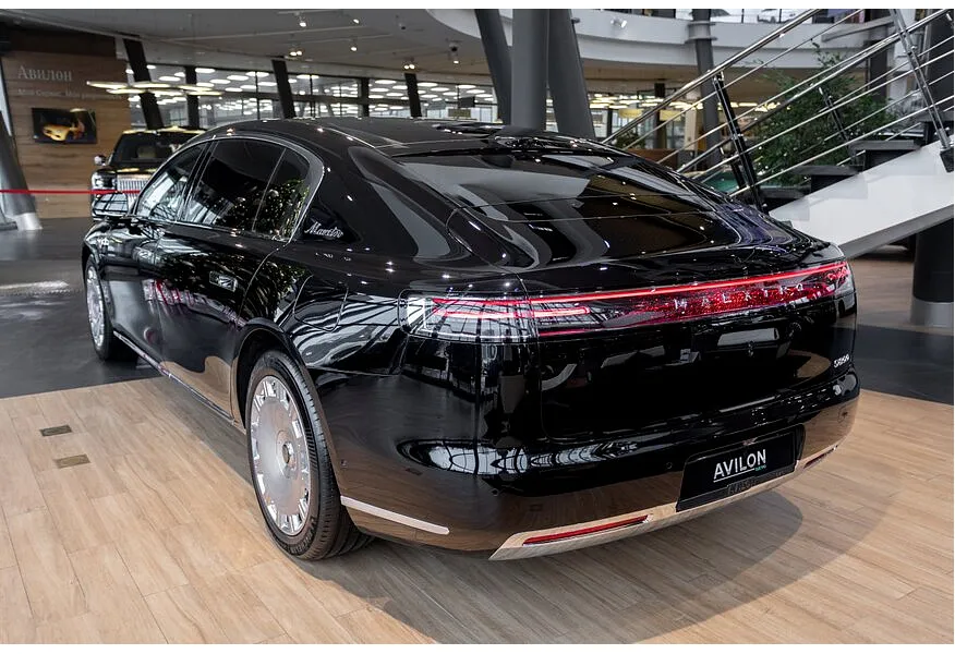 Maextro S800 1.5h AT (864 л.с.) Exclusive Черный в АВИЛОН. Слайд №6