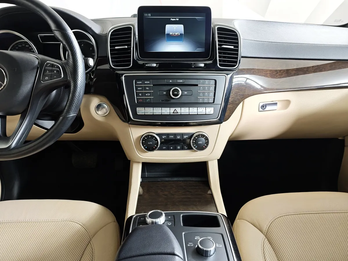 Mercedes-Benz GLE Купе 350 d 4MATIC 9G-TRONIC (249 л.с.) Особая серия Белый в АВИЛОН. Слайд №15