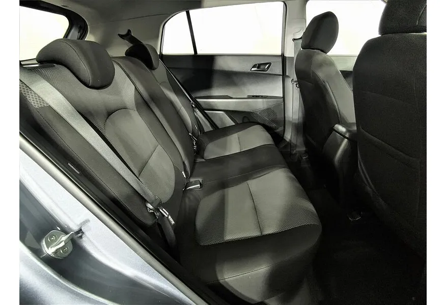 Hyundai Creta 2.0 AT (149 л.с.) Travel Серый в АВИЛОН. Слайд №15