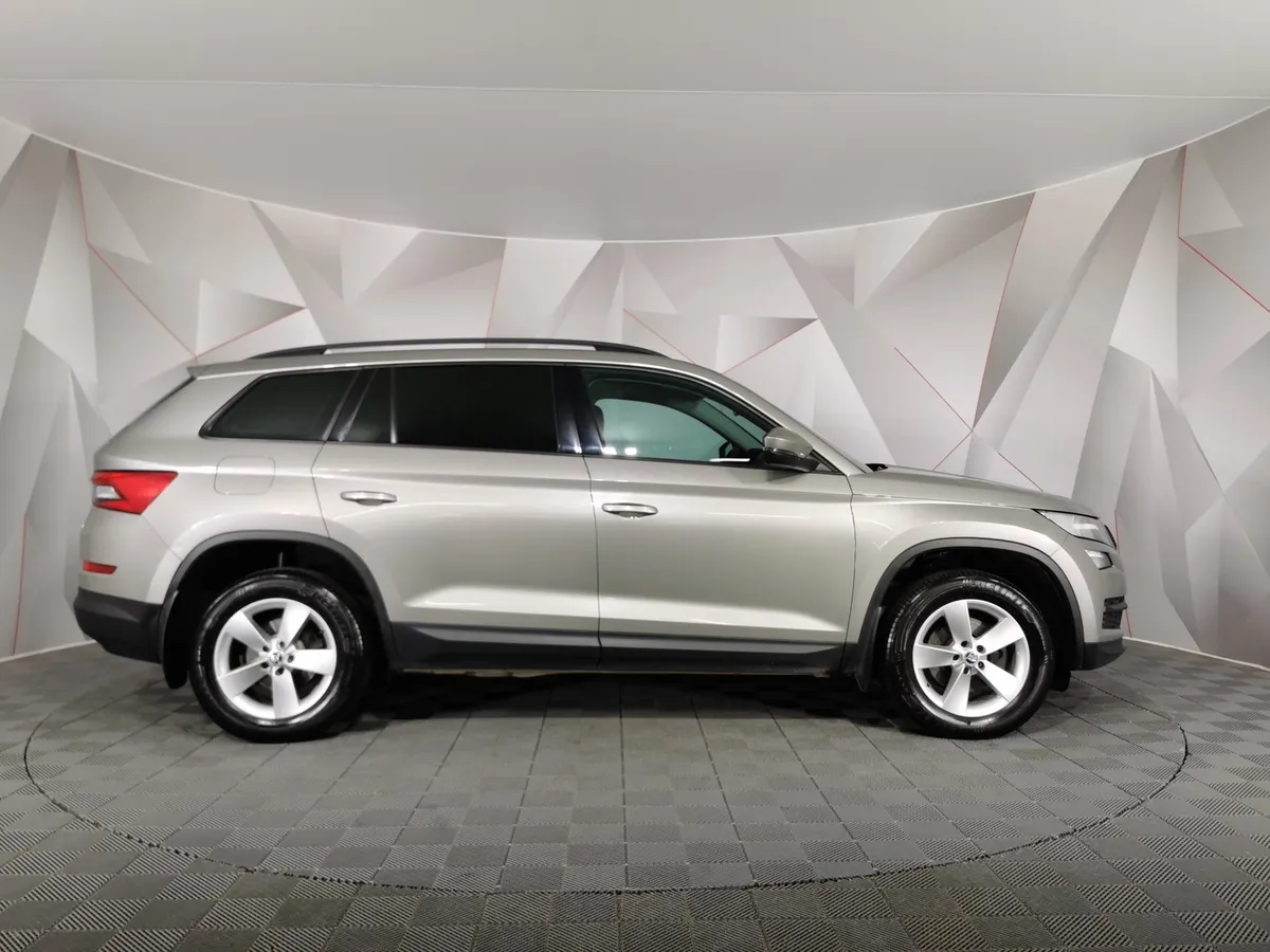 Skoda Kodiaq 1.4 TSI DSG (150 л.с.) Active Plus Бежевый в АВИЛОН. Слайд №6
