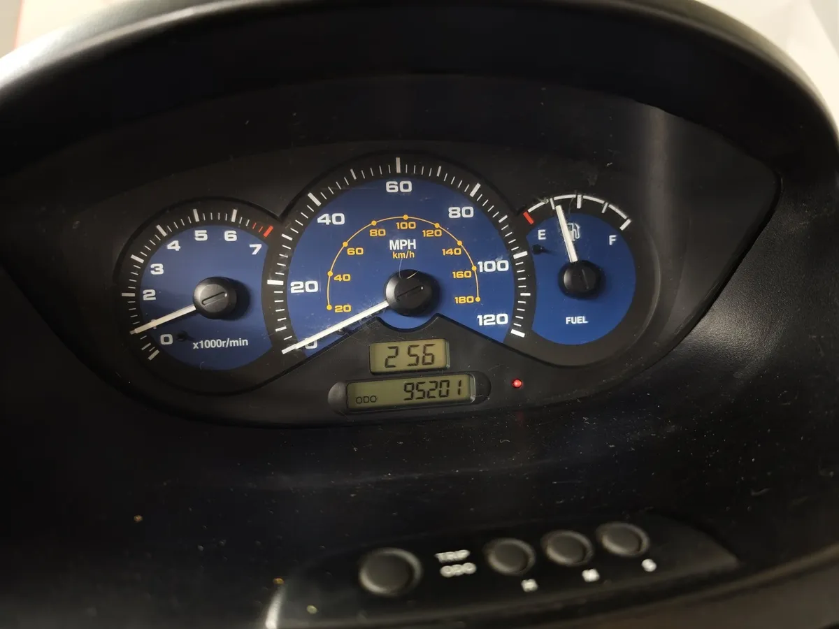 Chevrolet Spark 0.8 AT FWD (52 л.с.) Оранжевый в АВИЛОН. Слайд №14