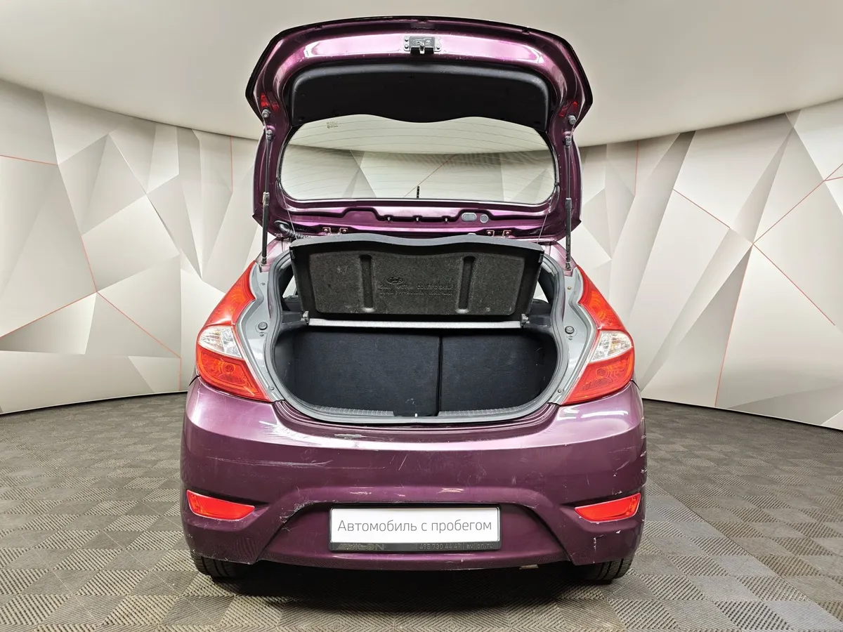 Hyundai Solaris 1.6 AT (123 л.с.) Active Фиолетовый в АВИЛОН. Слайд №11