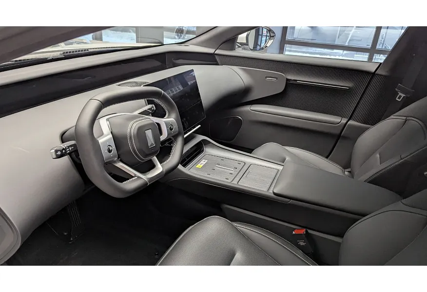 Avatr 12 AT 4WD (578 л.с.) Dual Motor Dynamic Белый в АВИЛОН. Слайд №3