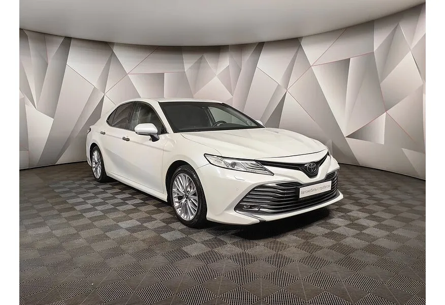 АВИЛОН - Toyota Camry 2.5 AT (181 л.с.) Белый - slide 1