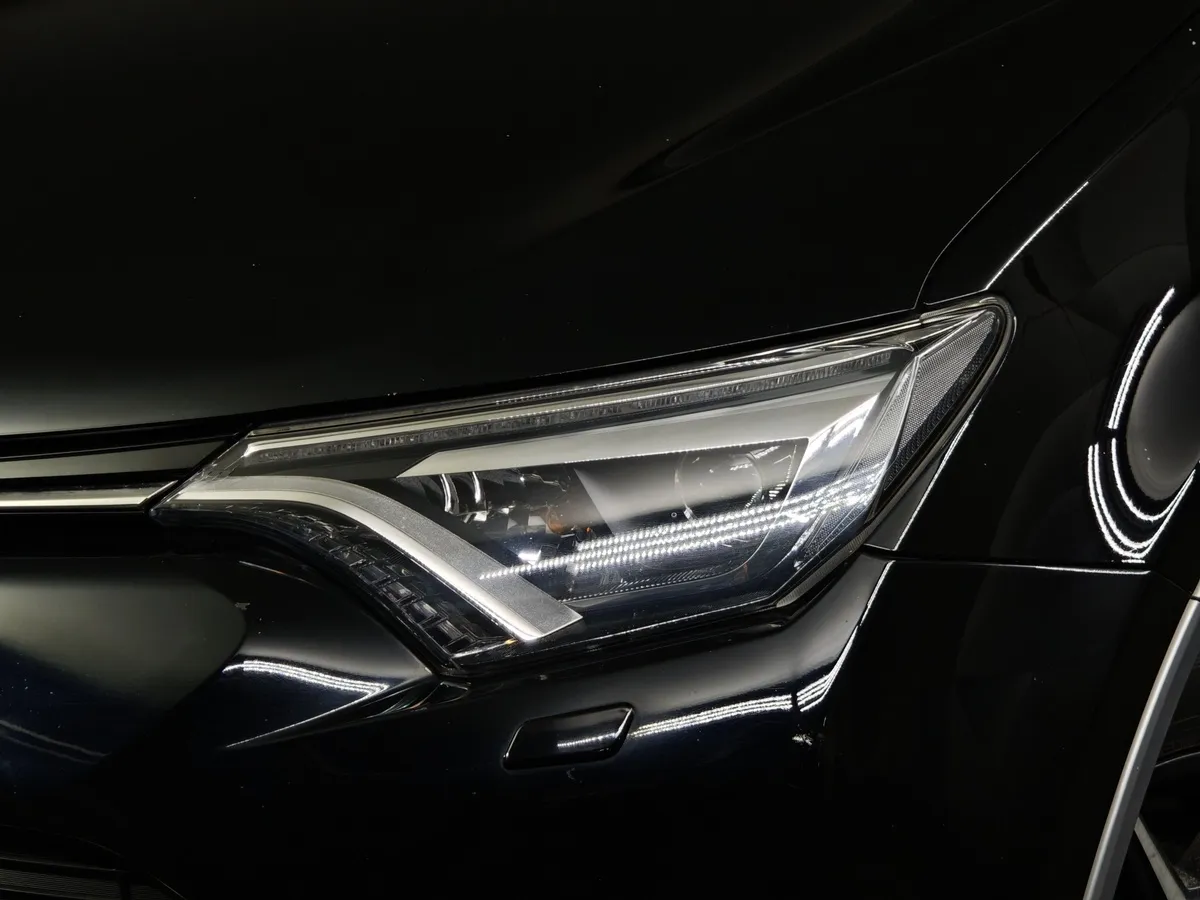 Toyota RAV4 2.5 AT 4WD (180 л.с.) Черный в АВИЛОН. Слайд №10