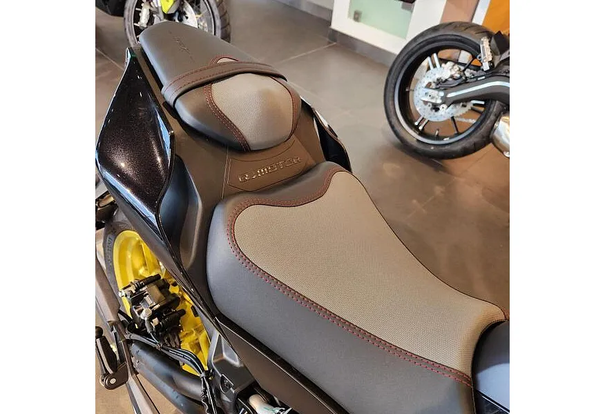 QJMOTOR SRK 400 400 см³ (41 л.с.) (41) 400 Черный в АВИЛОН. Слайд №9