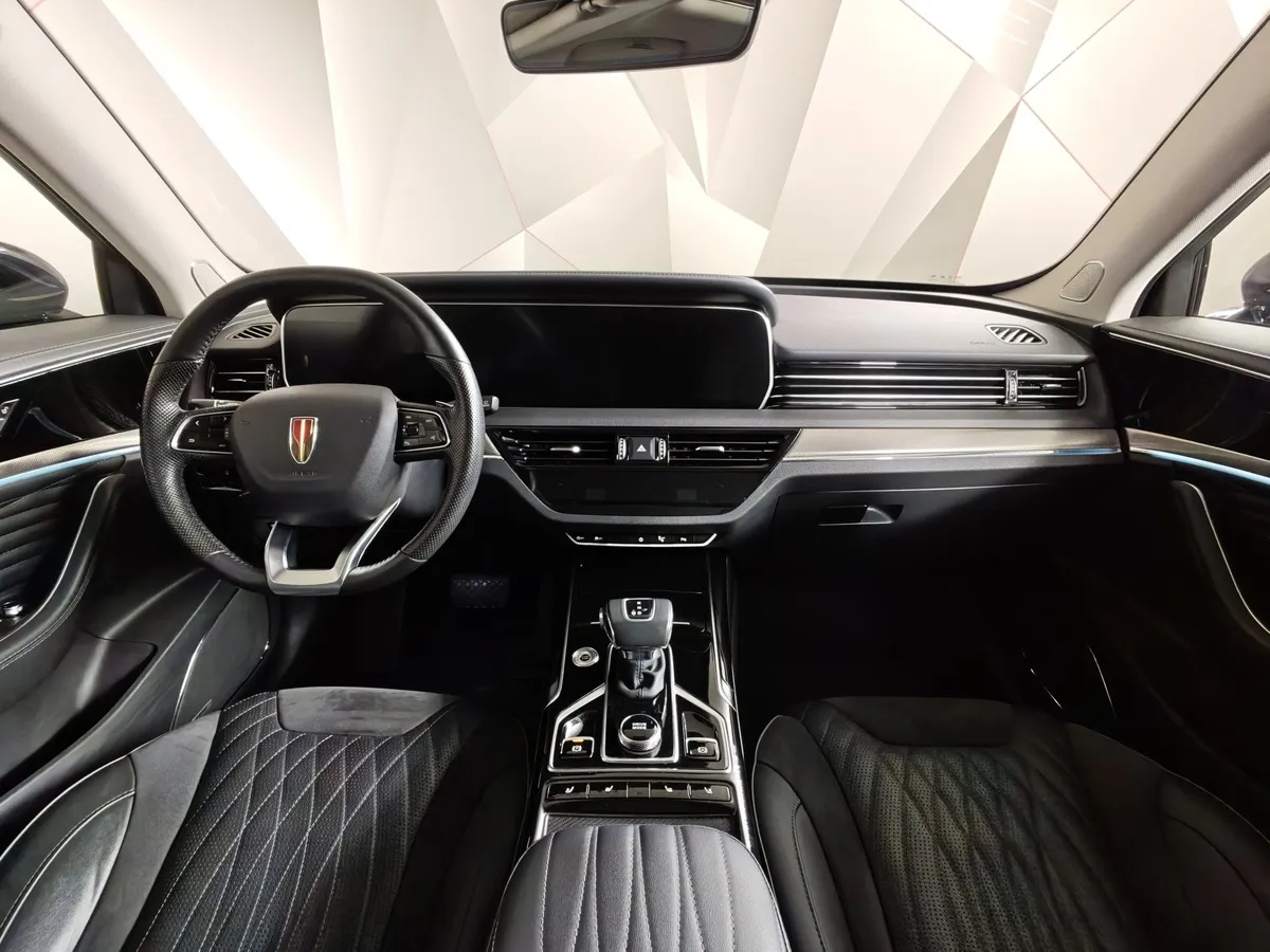 Hongqi HS5 2.0 AT 4WD (224 л.с.) Комфорт Черный в АВИЛОН. Слайд №14