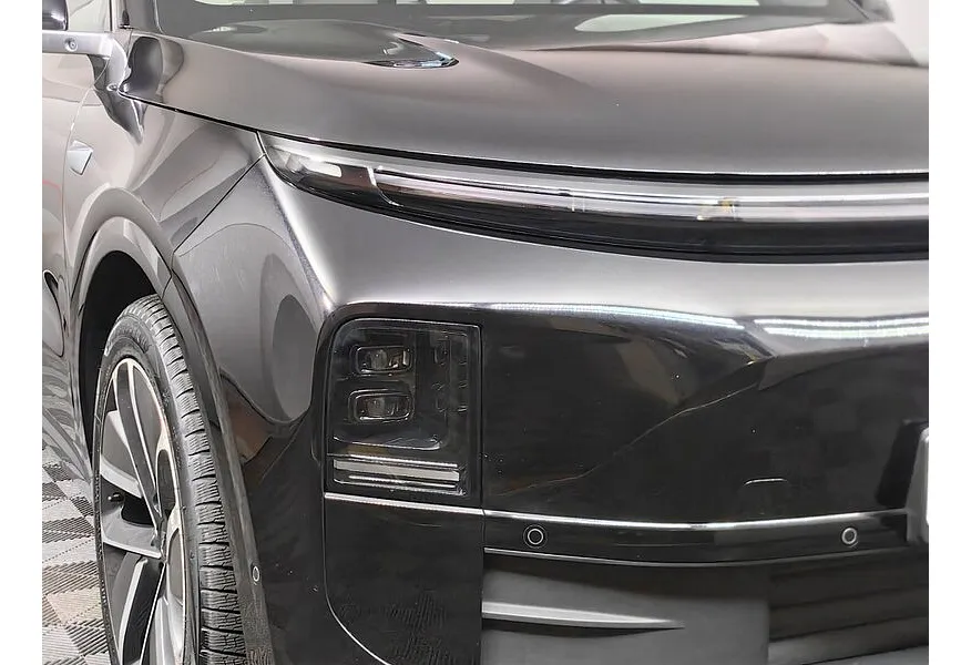 Li Auto L6 1.5 AT 4WD (150 л.с.) Max Черный в АВИЛОН. Слайд №9