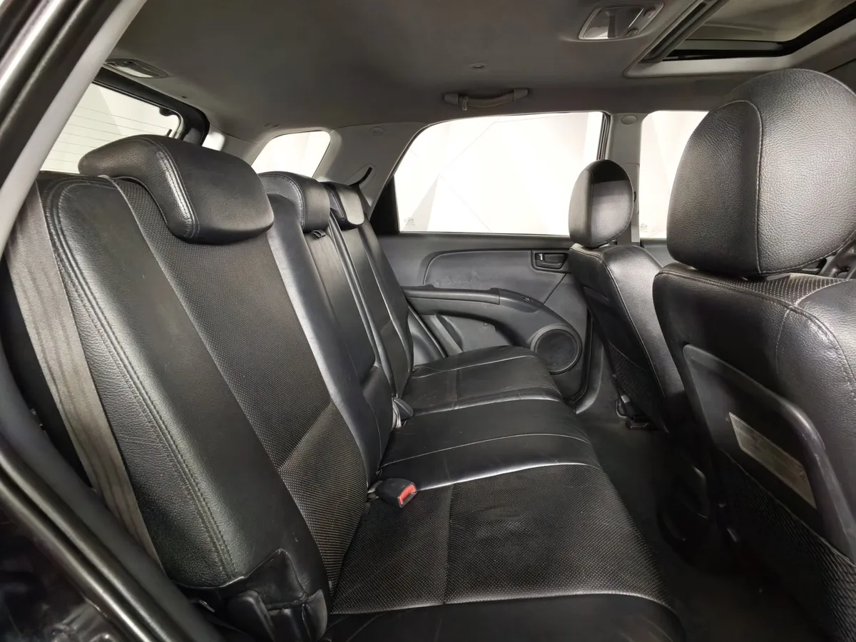 Kia Sportage 2.7 AT (175 л.с.) Черный в АВИЛОН. Слайд №16