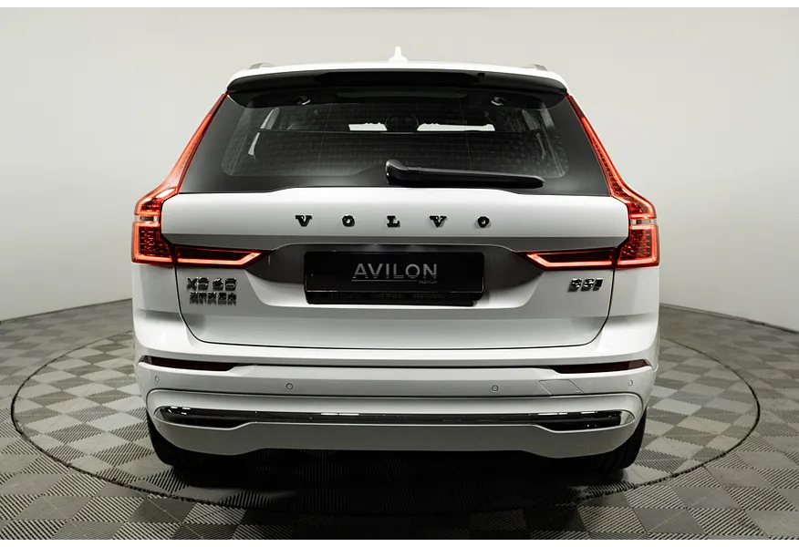 Volvo XC60 2.0 AT AWD (264 л.с.) Luxury Edition Белый в АВИЛОН. Слайд №4 Volvo XC60 2.0 AT AWD (264 л.с.) Luxury Edition Белый в АВИЛОН. Слайд №4
