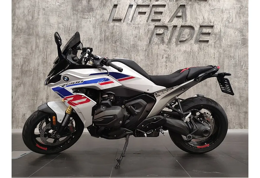 BMW Motorrad R 1300 RS 1300 см³ (145 л.с.) (145) 1300 Синий в АВИЛОН. Слайд №3