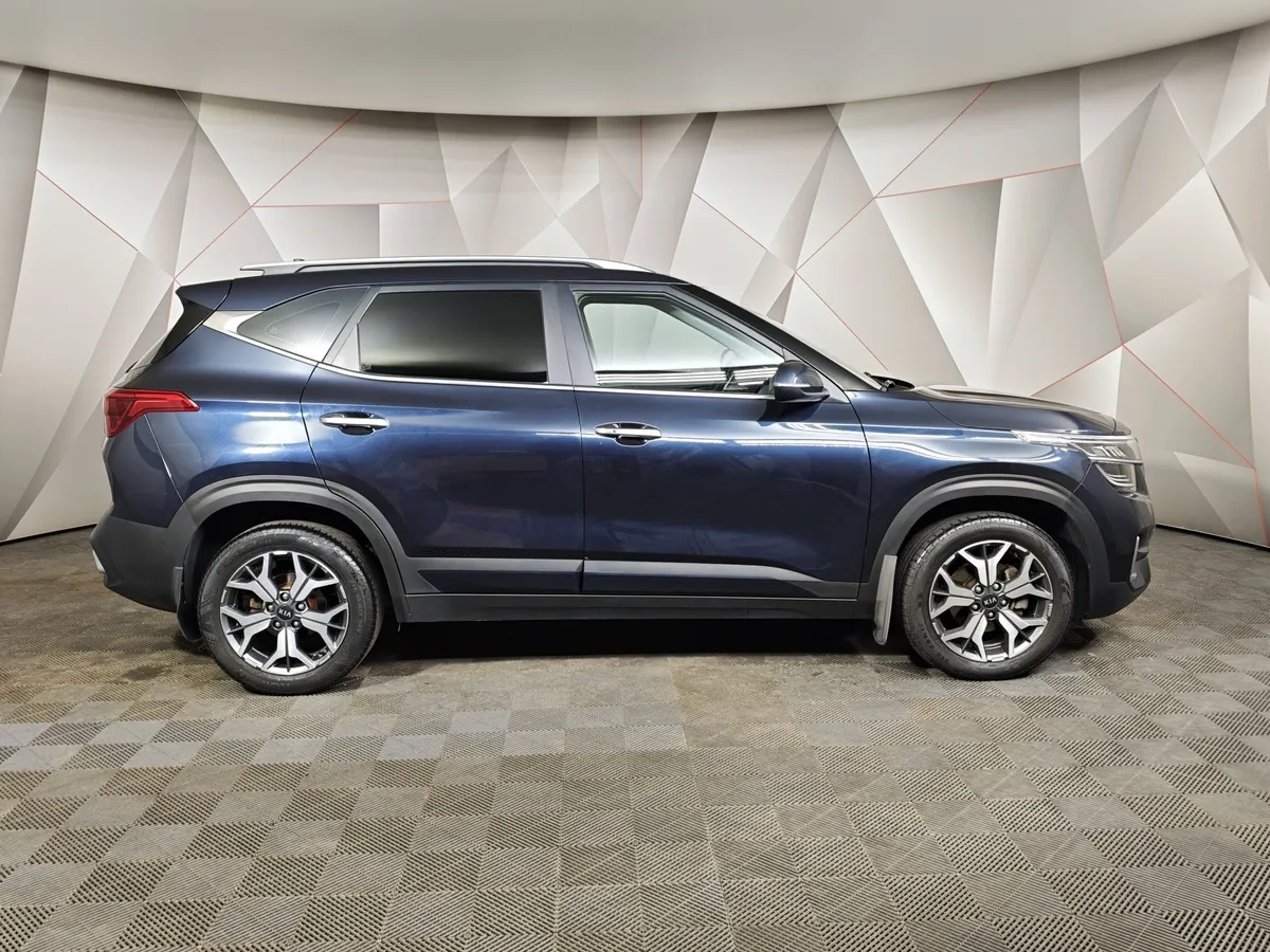 Kia Seltos 2.0 MPI 2WD IVT (149 л.с.) Luxe Синий в АВИЛОН. Слайд №6
