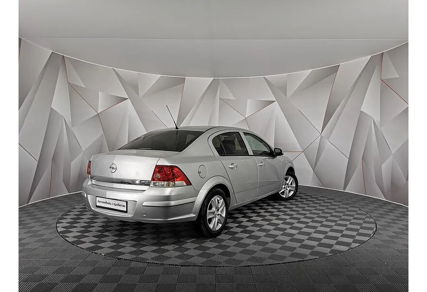 Opel Astra 1.8 AT (140 л.с.) base Серебристый в АВИЛОН. Слайд №2 Opel Astra 1.8 AT (140 л.с.) base Серебристый в АВИЛОН. Слайд №2