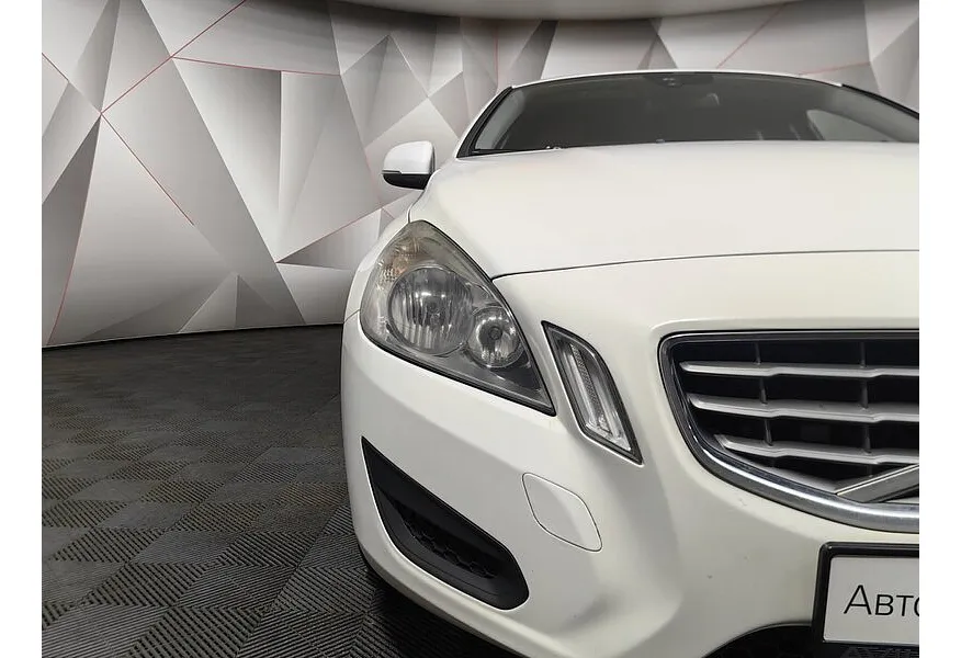АВИЛОН - Volvo S60 1.6 T3 Turbo Powershift (150 л.с.) Momentum Белый - slide 15