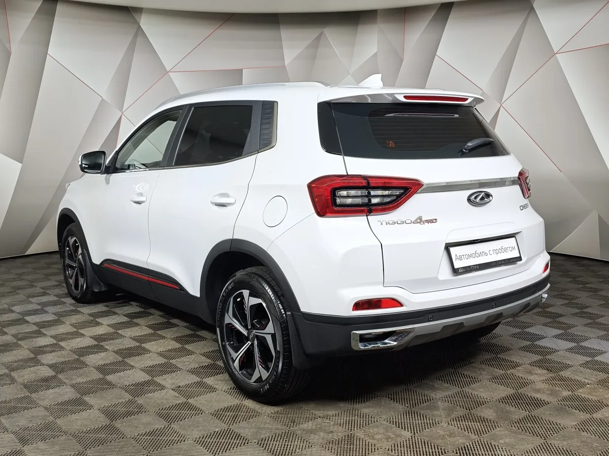 Chery Tiggo 4 Pro 1.5 CVT (147 л.с.) Ultimate Белый в АВИЛОН. Слайд №4