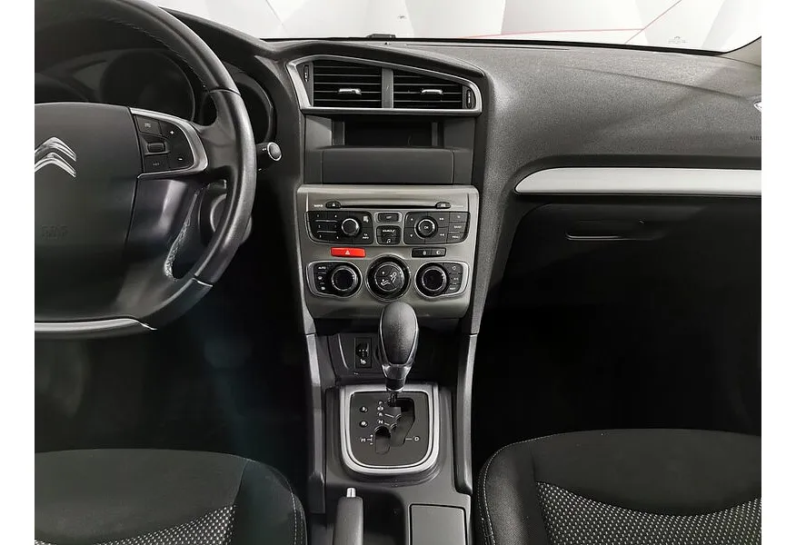 Citroen C4 1.6 THP AT (150 л.с.) Белый в АВИЛОН. Слайд №15