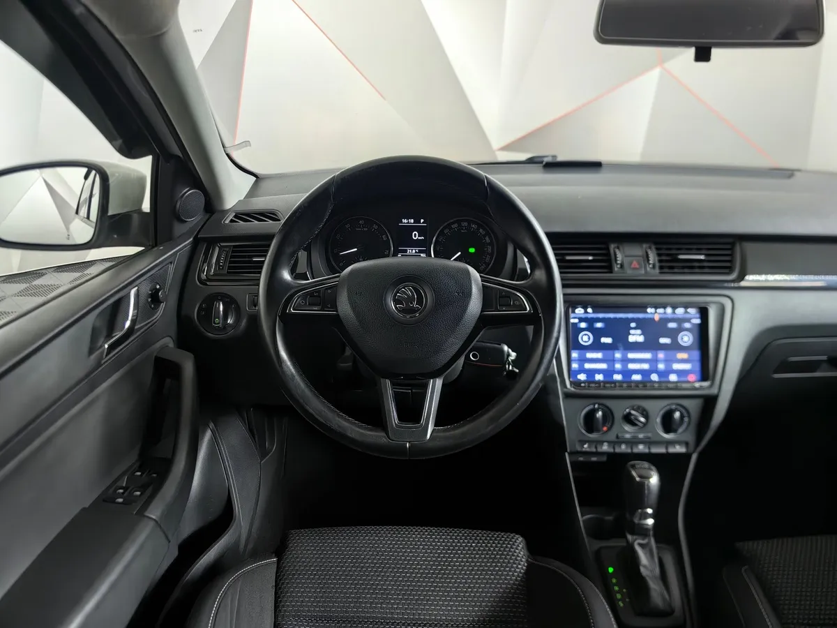 Skoda Rapid 1.4 TSI DSG (125 л.с.) Active Белый в АВИЛОН. Слайд №20