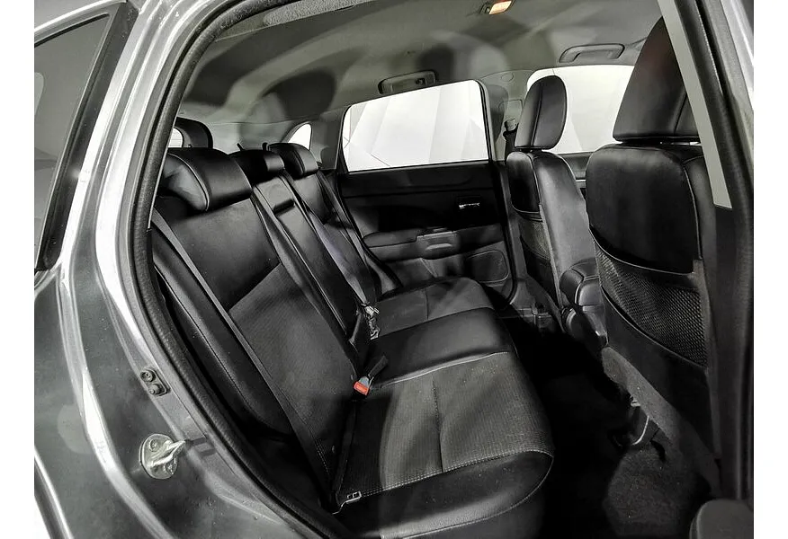 Peugeot 4008 2.0 CVT 4WD (150 л.с.) Серый в АВИЛОН. Слайд №17