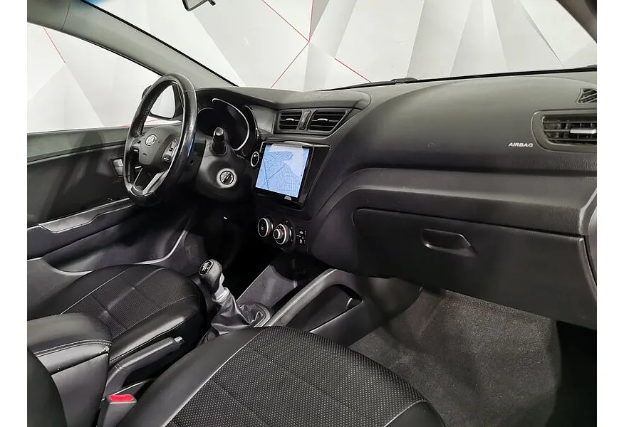 Kia Rio 1.4 MT (107 л.с.) Красный в АВИЛОН. Слайд №13