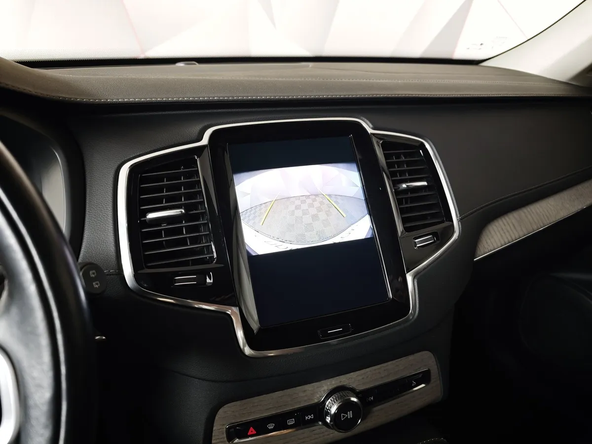 Volvo XC90 2.0 D5 Drive-E AT AWD (7 мест) (235 л.с.) Inscription Серый в АВИЛОН. Слайд №20