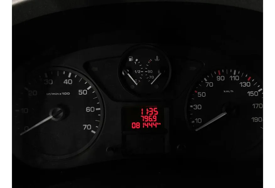 Citroen Berlingo 1.6 HDi MT (90 л.с.) Серый в АВИЛОН. Слайд №18