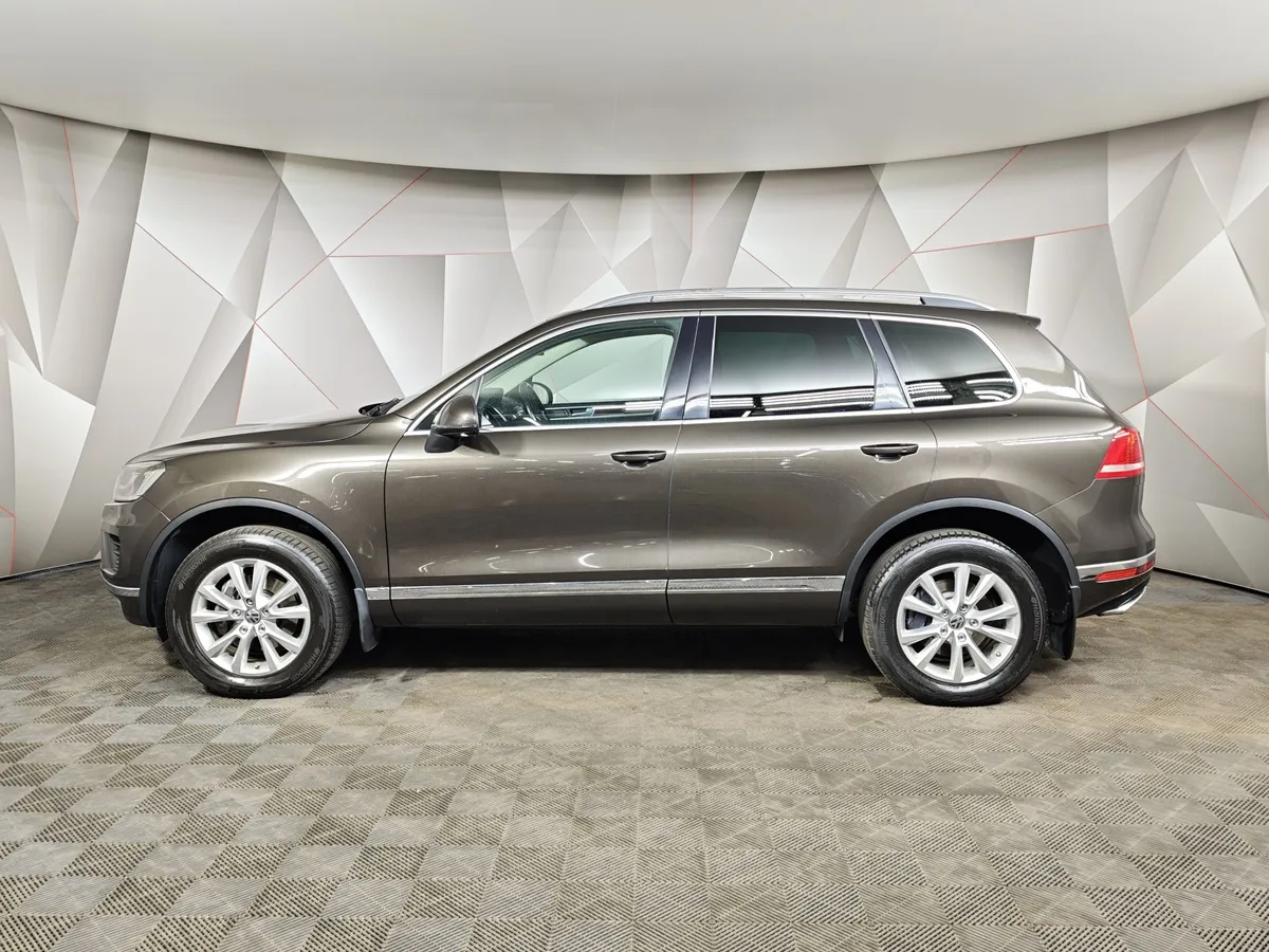 Volkswagen Touareg 3.6 FSI Tiptronic 4Motion (249 л.с.) V6 FSI Коричневый в АВИЛОН. Слайд №5