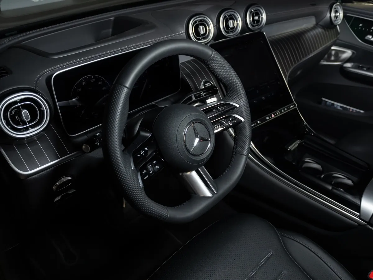 Mercedes-Benz GLC 300 4MATIC 9G-TRONIC (258 л.с.) Серый в АВИЛОН. Слайд №10