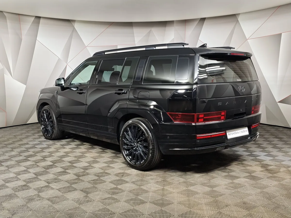 Hyundai Santa Fe 2.5 T-GDI 8DCT 4WD 6 seats (281 л.с.) Calligraphy Черный в АВИЛОН. Слайд №4
