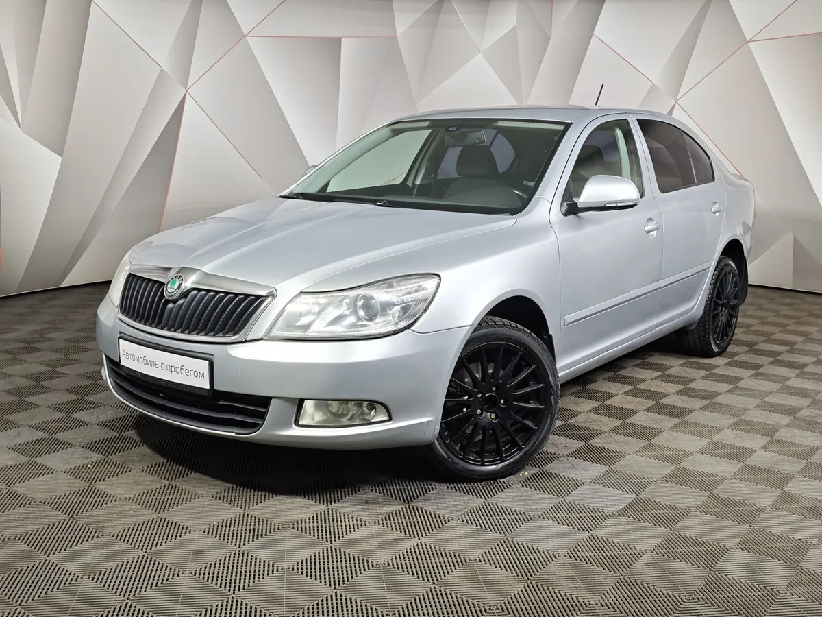 АВИЛОН - Skoda Octavia 1.8 TSI AT (152 л.с.) Серебристый - slide 10239881