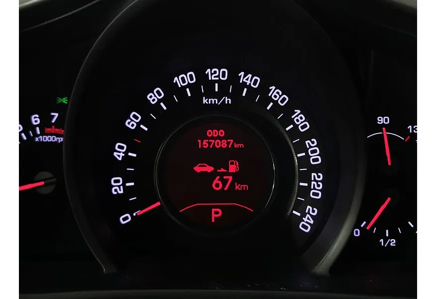 АВИЛОН - Kia Sportage 2.0 AT (150 л.с.) Серебристый - slide 16