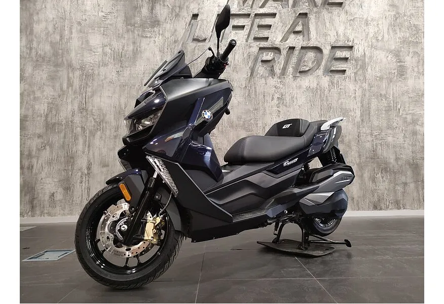 АВИЛОН - BMW Motorrad C 400 GT C 400 GT 350 см³ (34) 350 Синий - slide 9866033