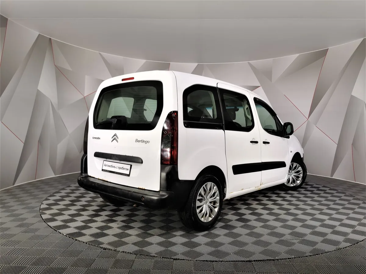 Citroen Berlingo 1.6 HDi MT (90 л.с.) Белый в АВИЛОН. Слайд №2