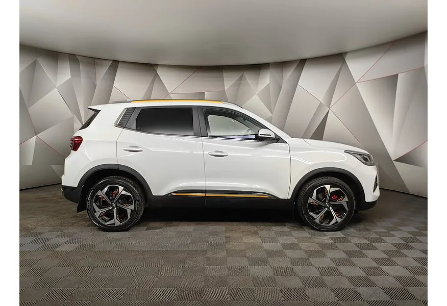 Chery Tiggo 4 Pro 1.5 CVT (147 л.с.) Ultimate Белый в АВИЛОН. Слайд №6