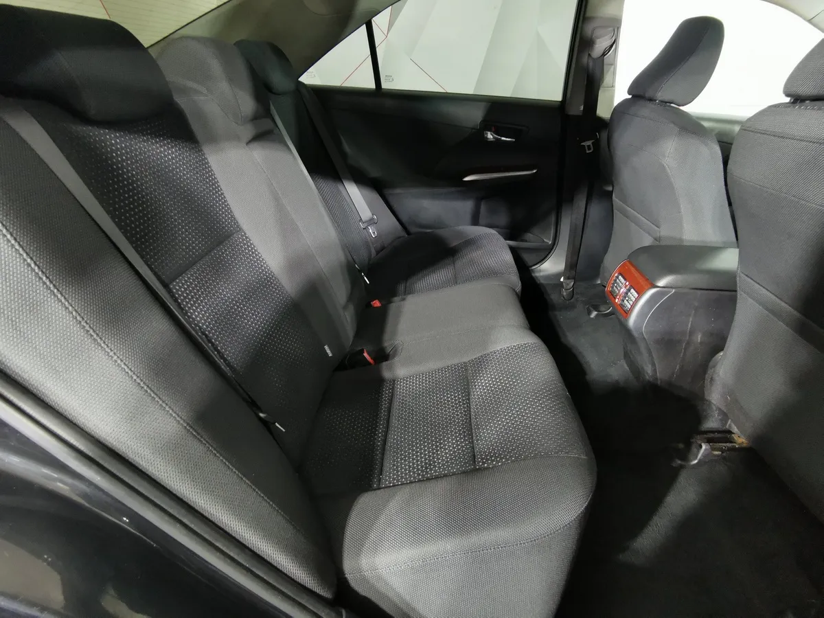Toyota Camry 2.5 AT (181 л.с.) Классик Черный в АВИЛОН. Слайд №15