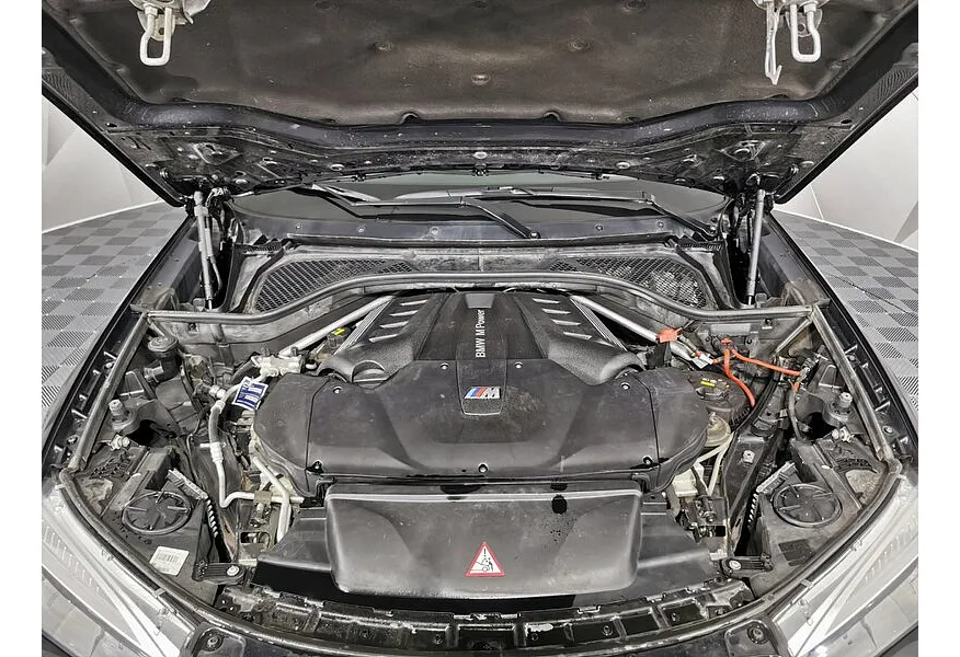 BMW X6 M 4.4 xDrive Steptronic (575 л.с.) Черный в АВИЛОН. Слайд №10