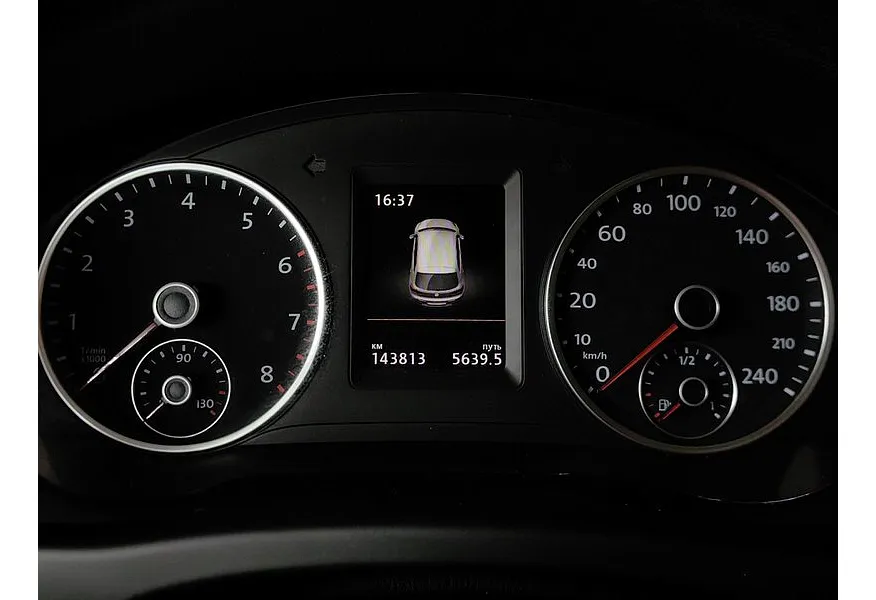 АВИЛОН - Volkswagen Tiguan 2.0 TSI 4Motion AT (180 л.с.) Sport & Style Черный - slide 0