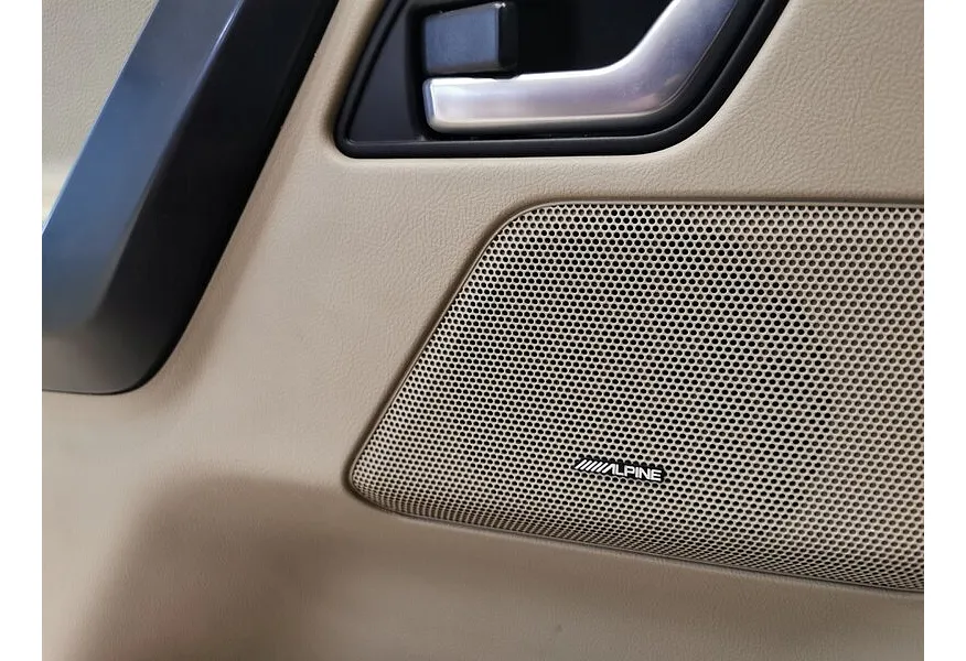 Land Rover Freelander 2.2 TD4 AT (150 л.с.) S Красный в АВИЛОН. Слайд №21