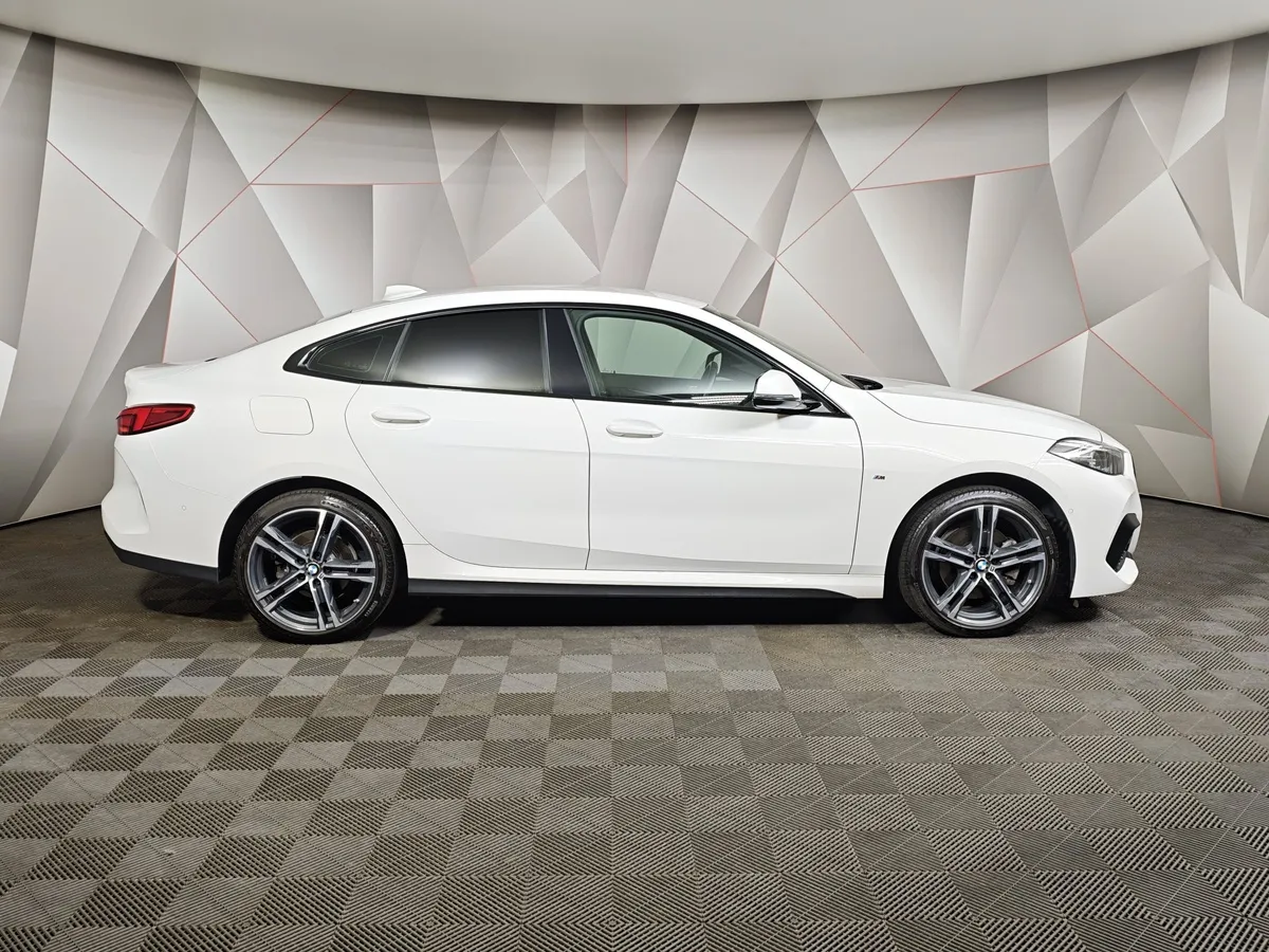 BMW 2 серия Gran Coupe 218i (140 л.с.) M Sport Pro Белый в АВИЛОН. Слайд №6