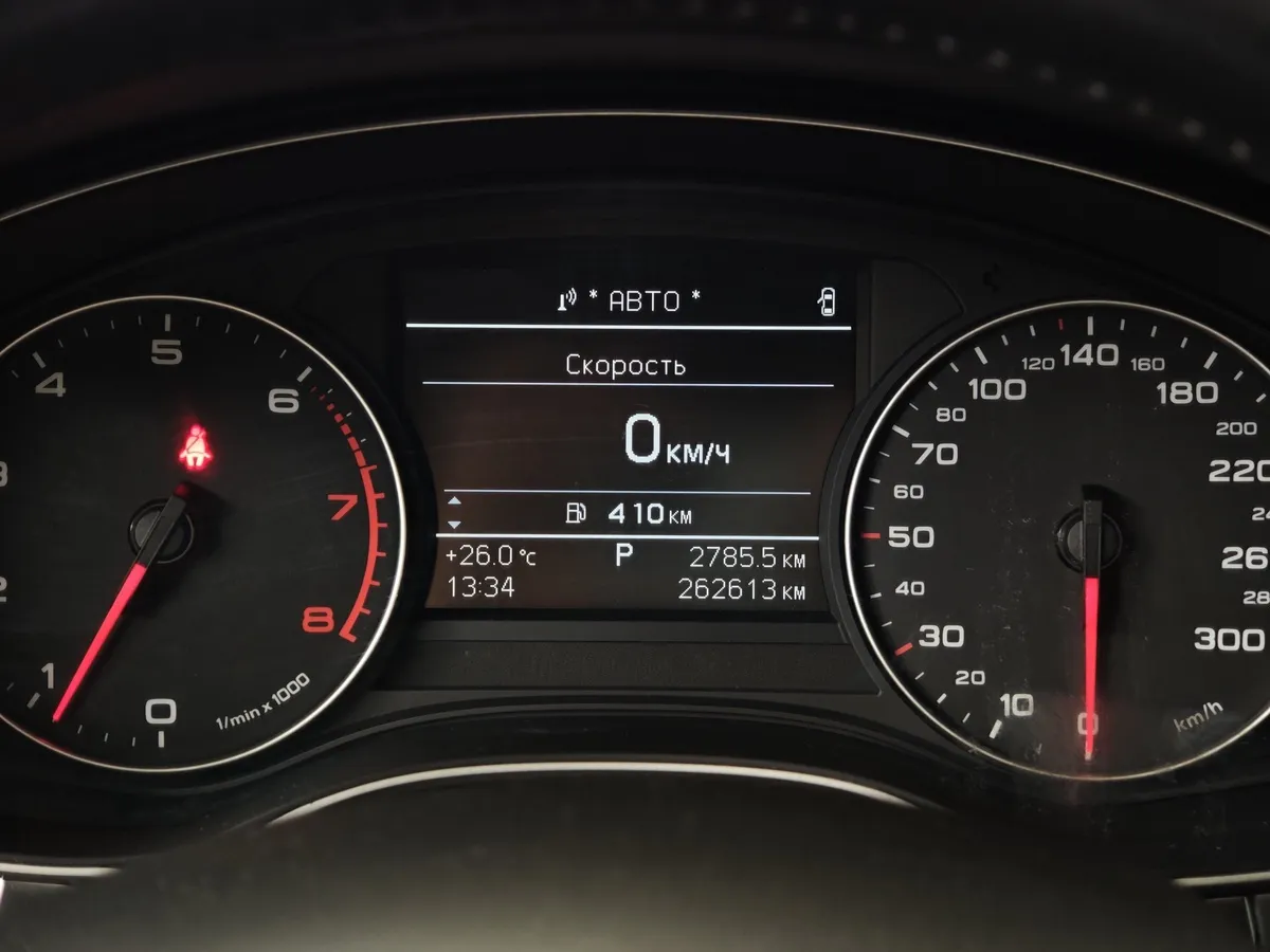 Audi A6 2.0 TFSI multitronic (180 л.с.) Черный в АВИЛОН. Слайд №17