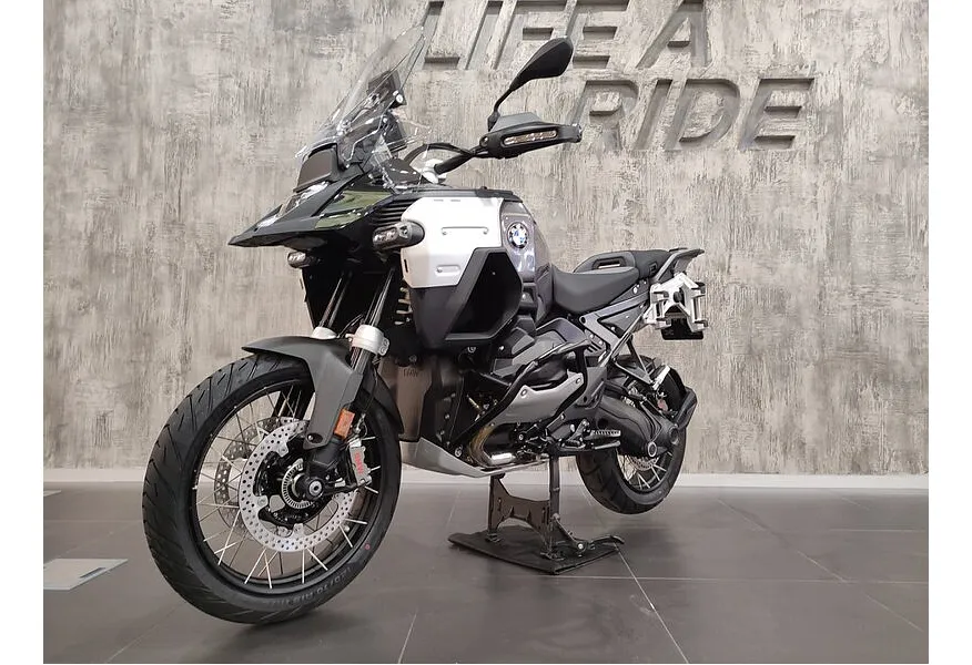 АВИЛОН - BMW Motorrad R 1300 GS Adventure R 1300 GS Adventure 1300 см³ (145) 1300 Черный - slide 0