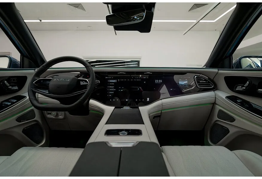 АВИЛОН - EXEED VX 2.0 AT AWD (249 л.с.) 7 мест President Белый - slide 12