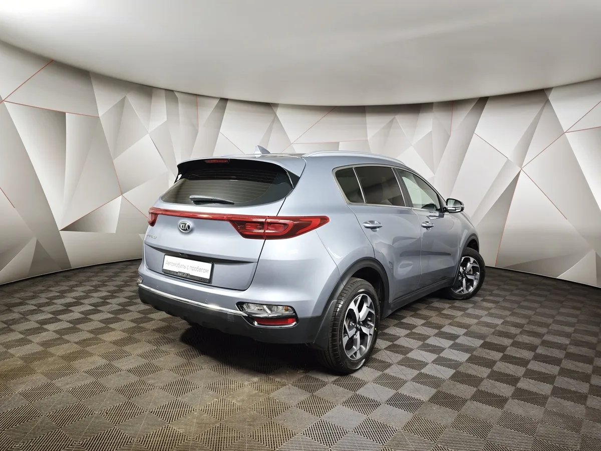 Kia Sportage 2.0 MPI AT 4WD (150 л.с.) Luxe Серебристый в АВИЛОН. Слайд №2