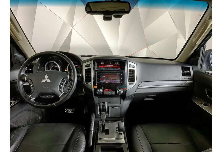 Mitsubishi Pajero 3.0 AT AWD (178 л.с.) Коричневый в АВИЛОН. Слайд №13 Mitsubishi Pajero 3.0 AT AWD (178 л.с.) Коричневый в АВИЛОН. Слайд №13