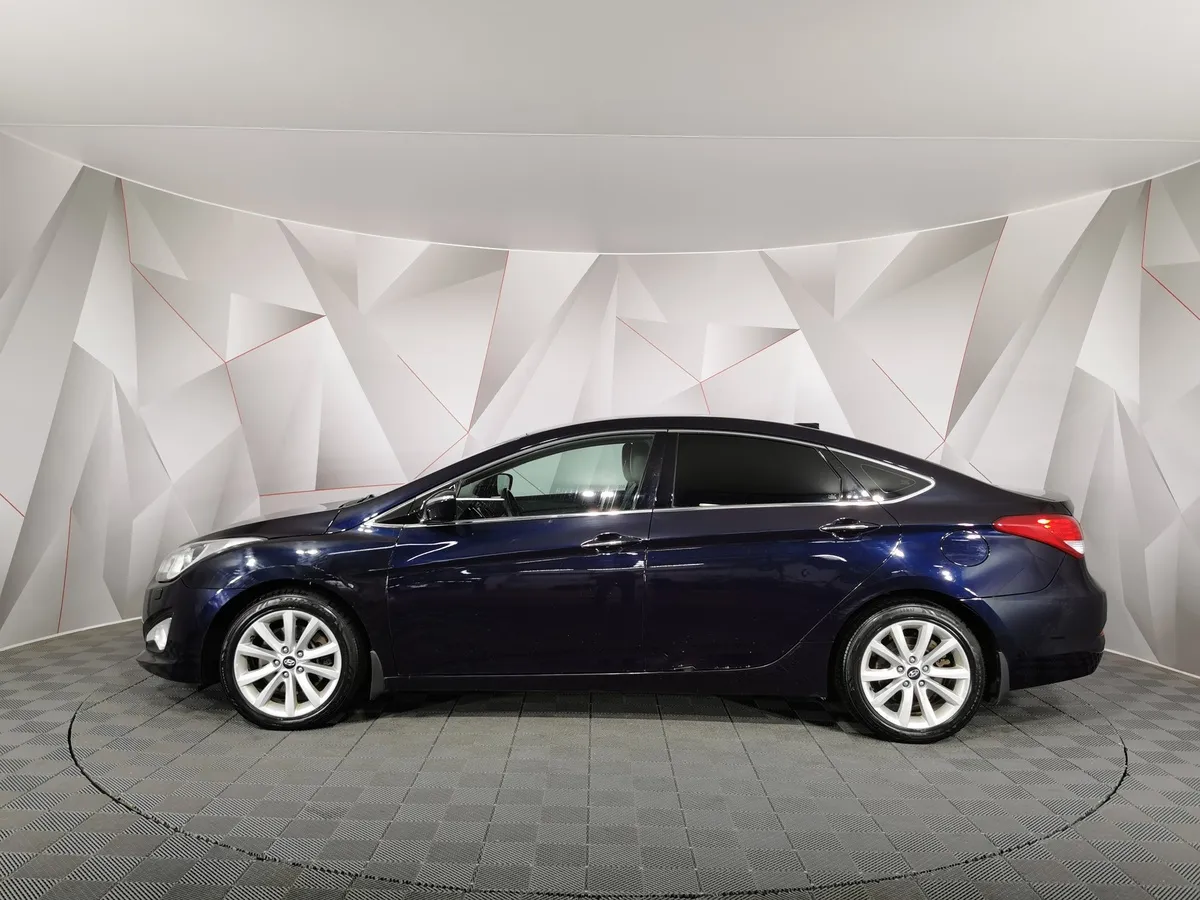 Hyundai i40 2.0 AT (150 л.с.) Business Синий в АВИЛОН. Слайд №5