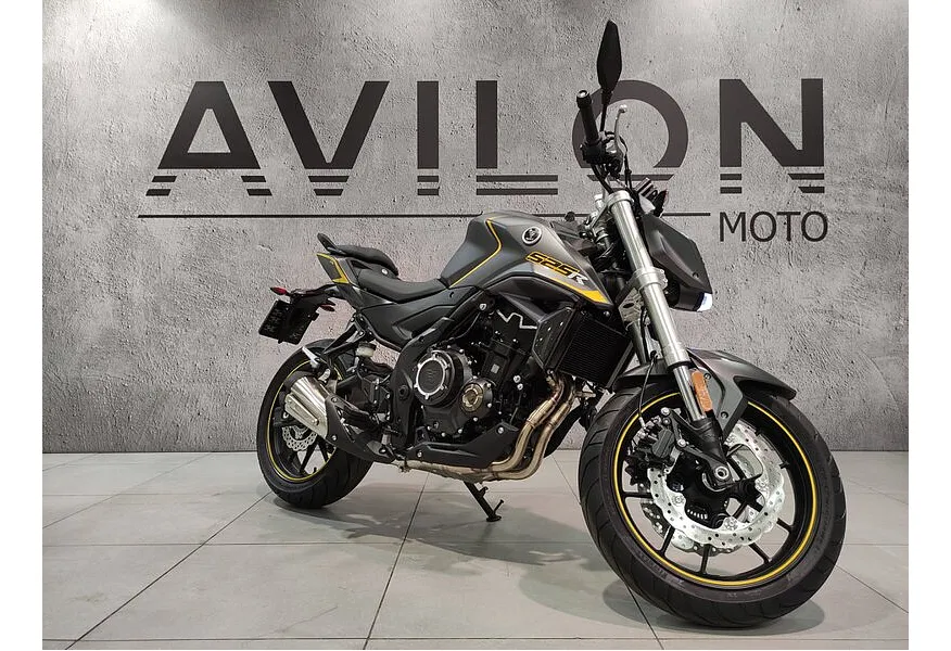 LIVE. Слайд №2