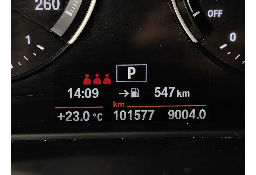 BMW X1 18d xDrive (150 л.с.) M Sport Белый в АВИЛОН. Слайд №13